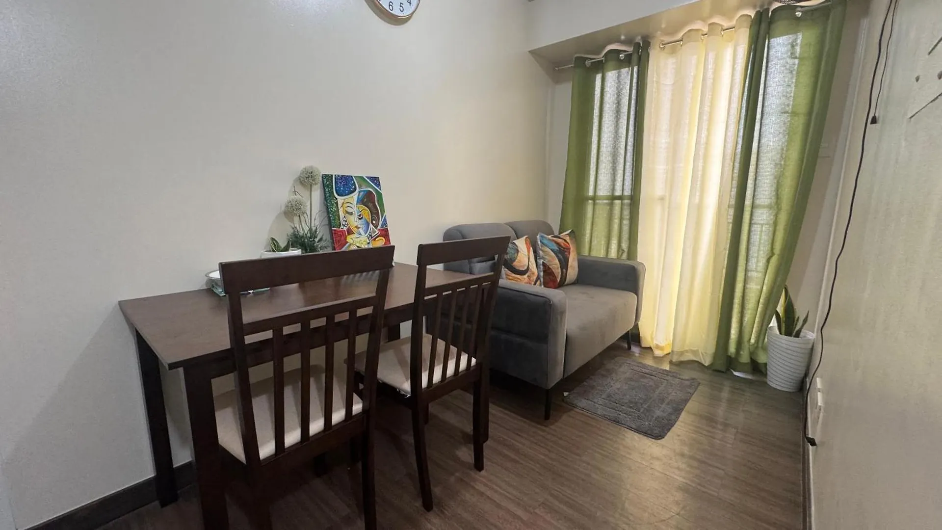 Aparthotel Lasuitez 2510 I Breathtaking 360 Skyline Views Pasay Philippines